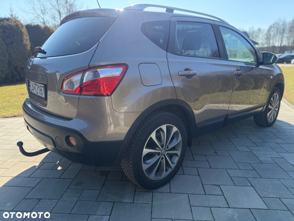 Nissan Qashqai 2.0 Tekna - 4