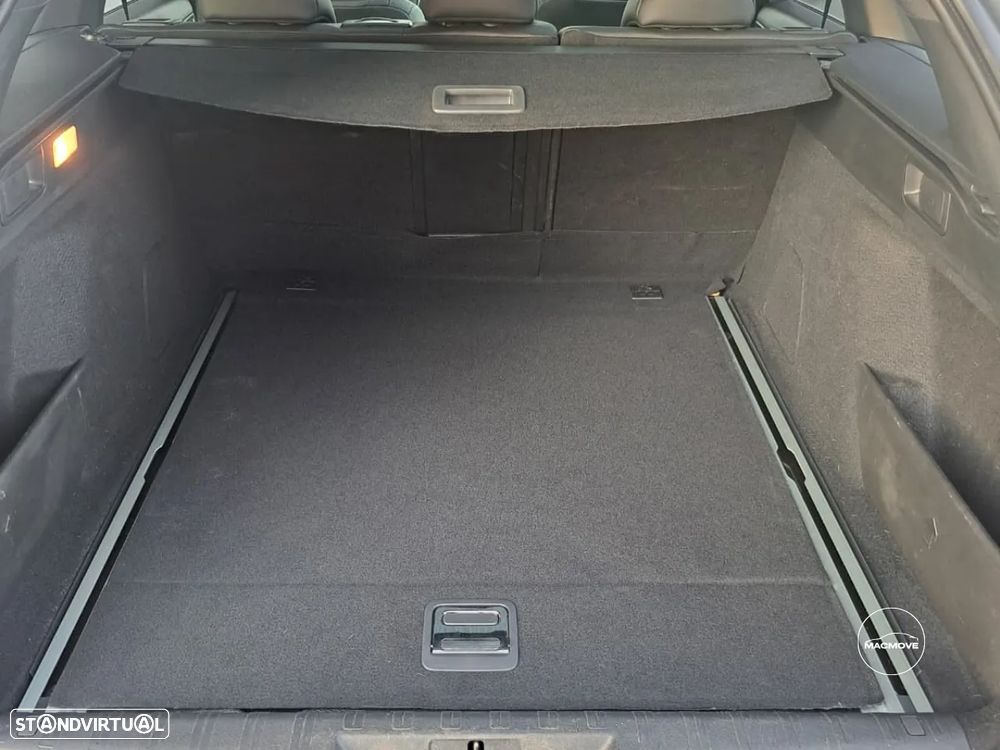 Peugeot 308 SW BlueHDi 130 EAT8 GT - 21