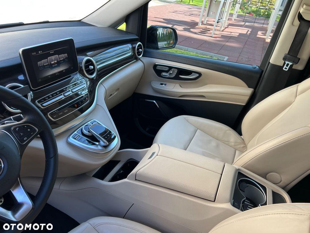 Mercedes-Benz Klasa V 250 (BlueTEC) d Avantgarde 7G-Tronic (d³ugi) - 23