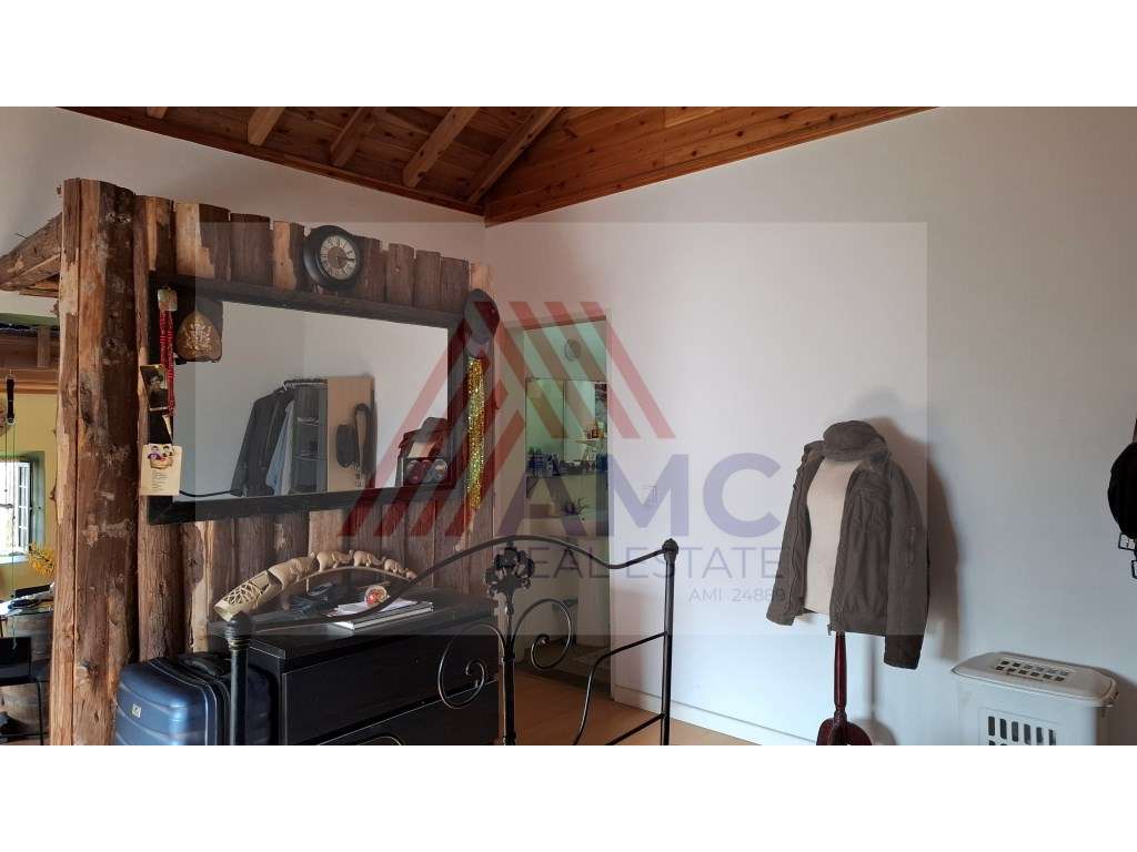 VENDE-SE MORADIA T3 EM SANTANA, SÃO ROQUE DO PICO - Grande imagem: 5/29