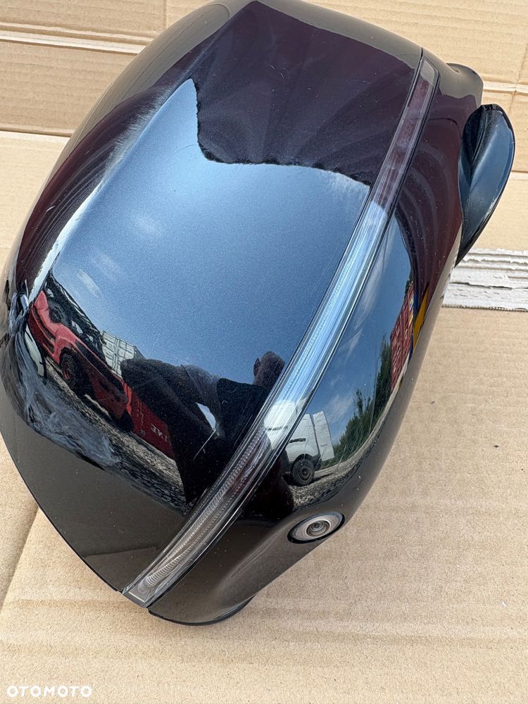 Lusterko prawe X4 G02, 9pin Kamera - 3