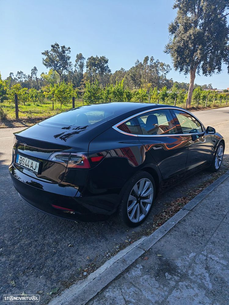 Tesla Model 3 2019 photo 4
