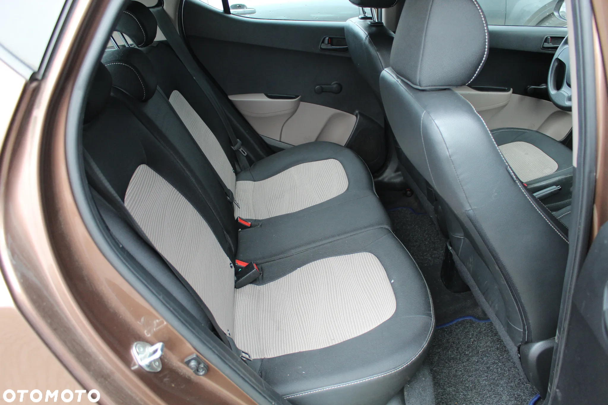 Hyundai i10 - 15