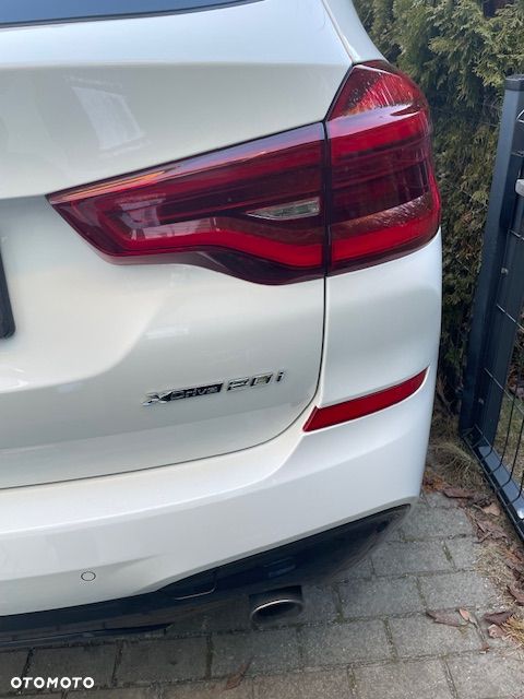 BMW X3 xDrive20i - 16