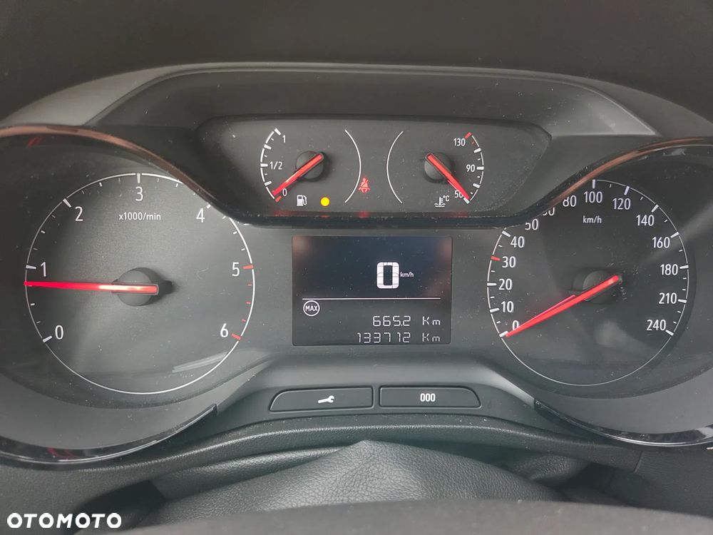 Opel Crossland X 1.6 ECOTEC Start/Stop Innovation - 31