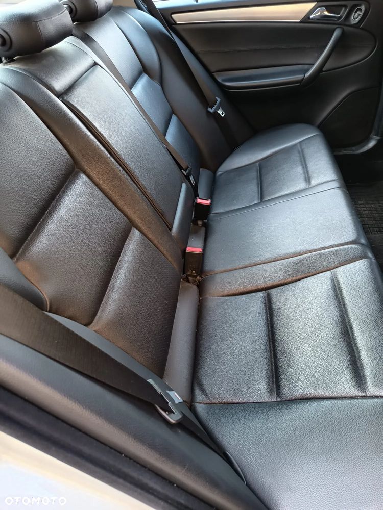 Mercedes-Benz Klasa C 200 Kompressor Automatik Avantgarde - 4