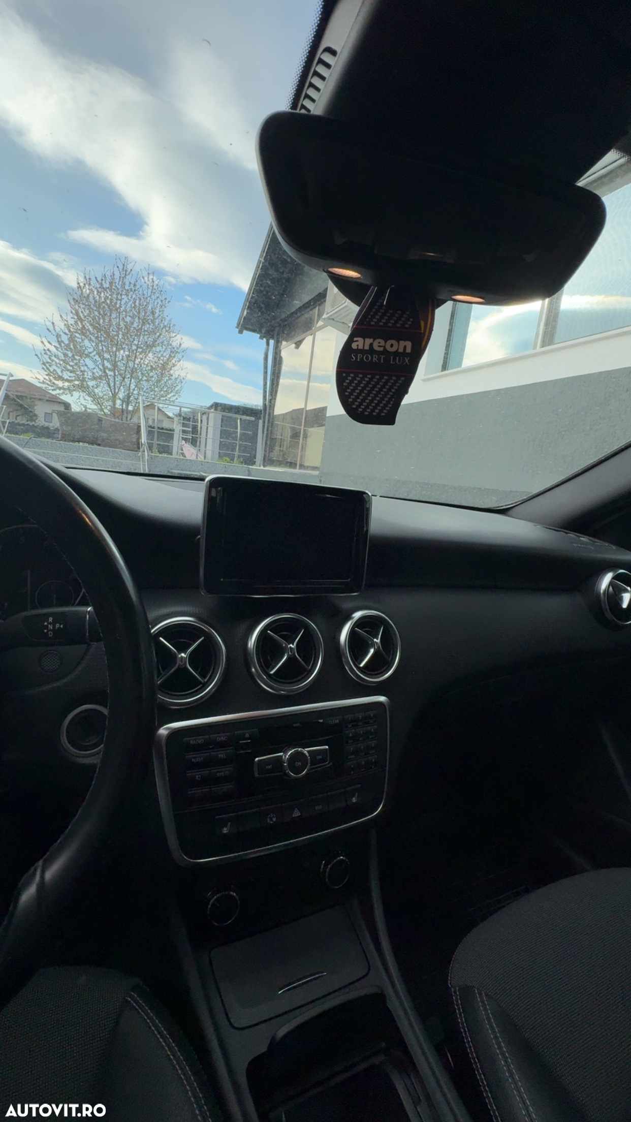 Mercedes-Benz A 180 (BlueEFFICIENCY) 7G-DCT - 9