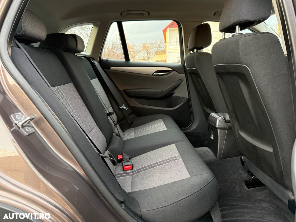 BMW X1 xDrive20d - 14