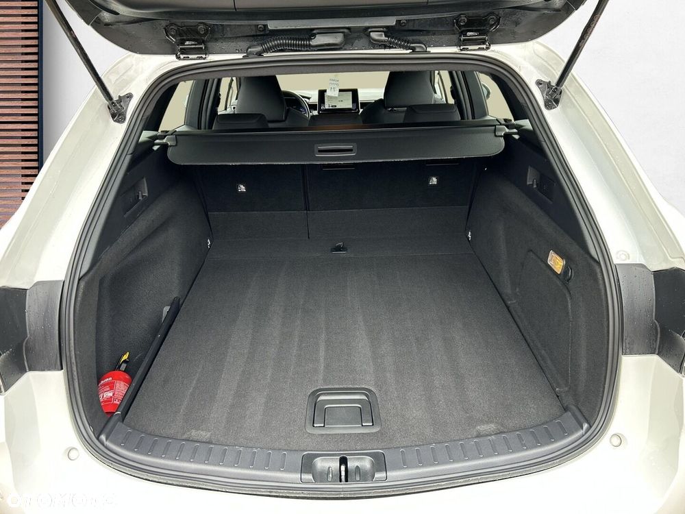 Toyota Corolla - 16
