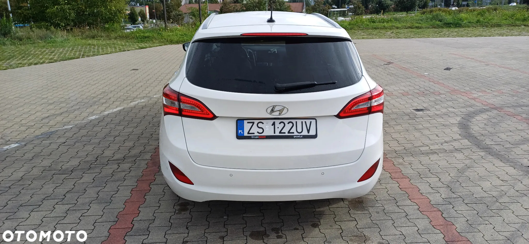 Hyundai i30 1.6 GDI Comfort - 12
