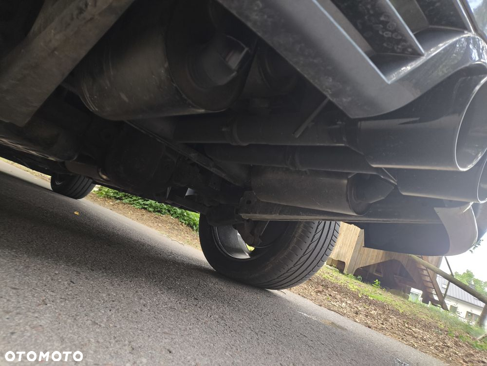 Jeep Grand Cherokee 6.1 V8 SRT8 - 16