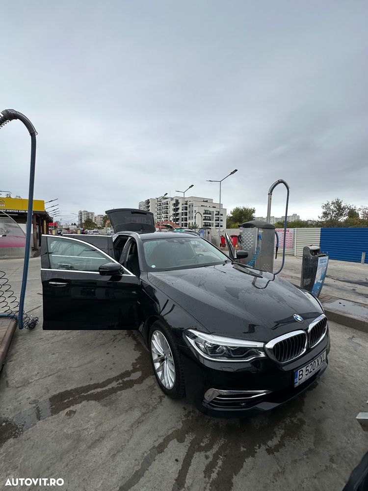 BMW Seria 5 520d xDrive Aut. Luxury Line - 1