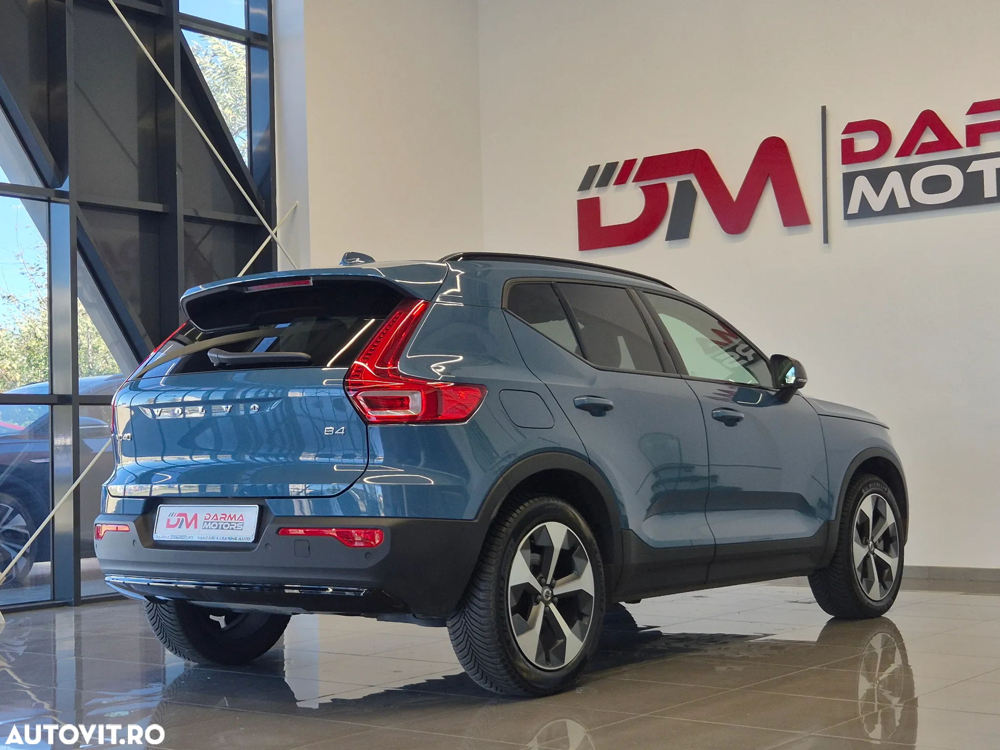 Volvo XC 40 - 4