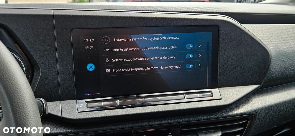 Volkswagen Caddy 1.5 TSI Style - 27