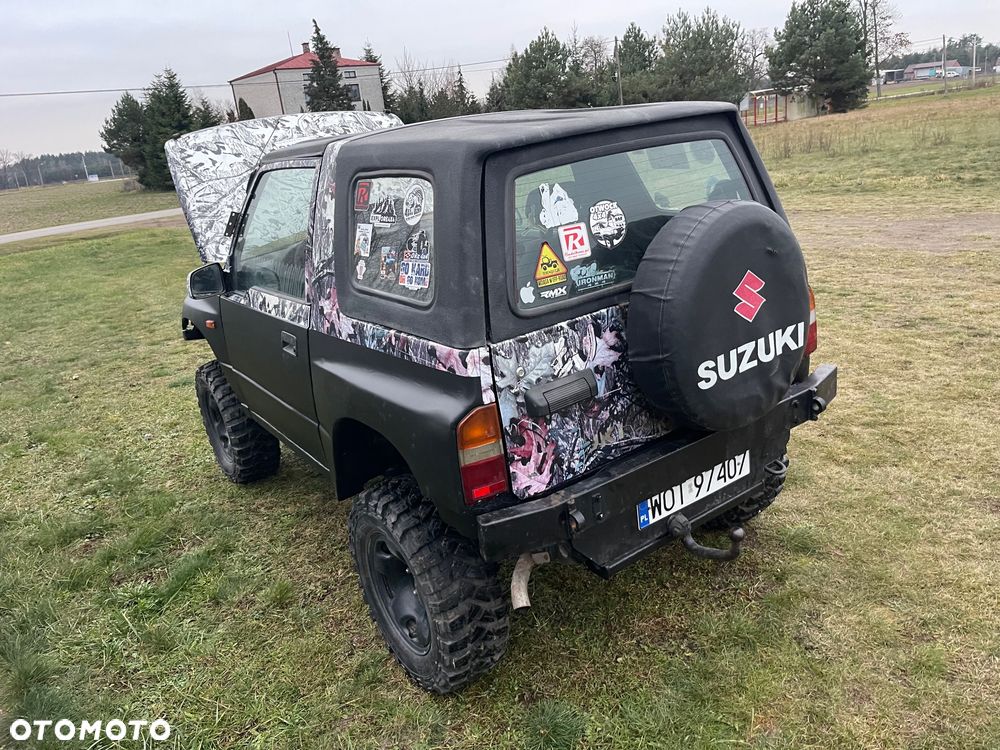 Suzuki Vitara Standard - 17