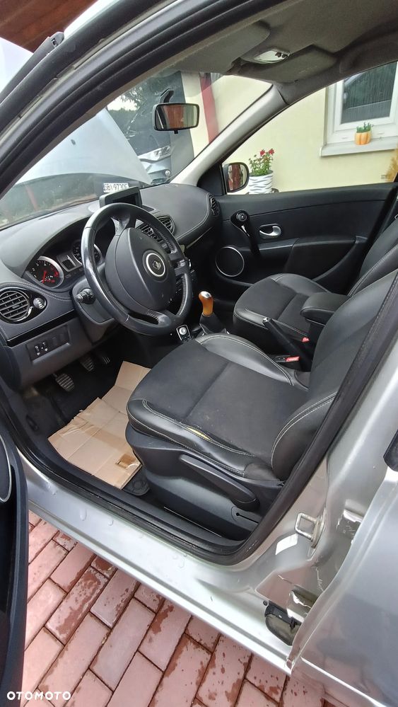 Renault Clio 1.5 dCi 75 Expression - 12