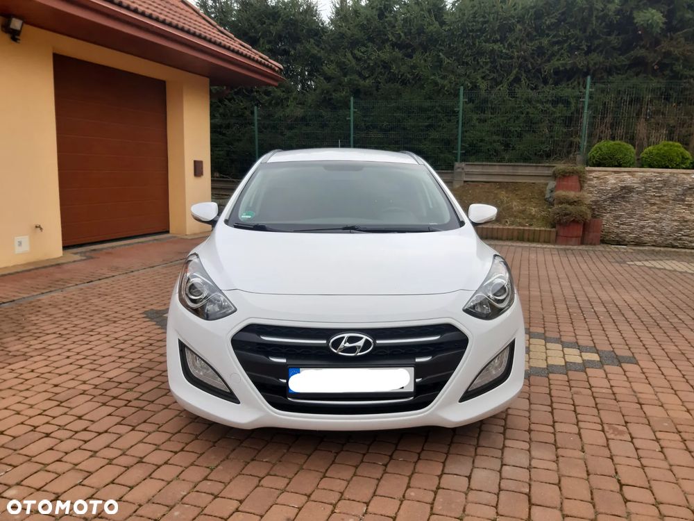 Hyundai i30 blue 1.4 YES Gold - 2