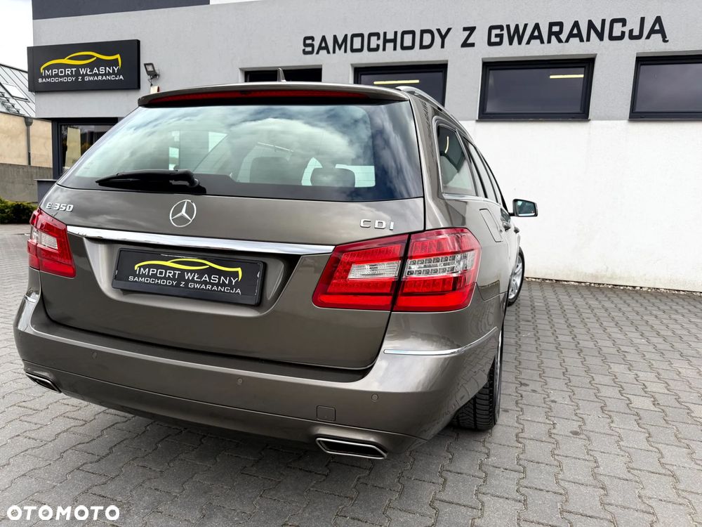 Mercedes-Benz Klasa E 350 CDI DPF BlueEFFICIENCY 7G-TRONIC Avantgarde - 31