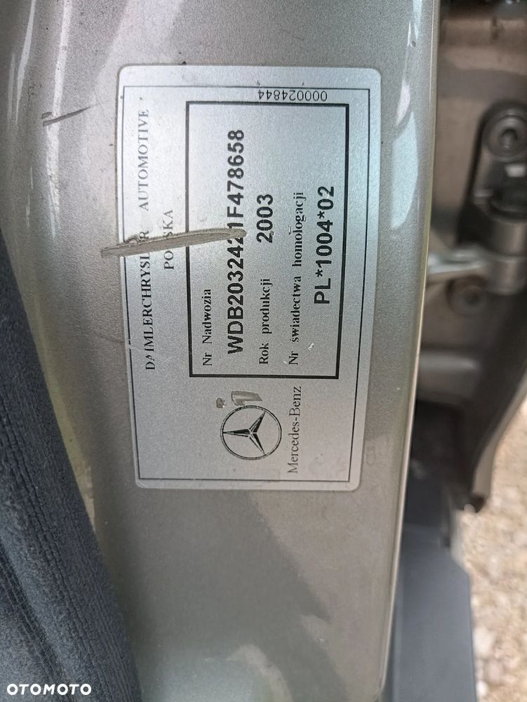 Mercedes-Benz Klasa C 200 T Kompr Avantgarde - 36
