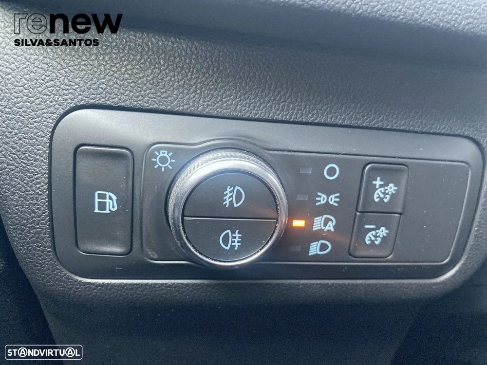 Ford Kuga - 20