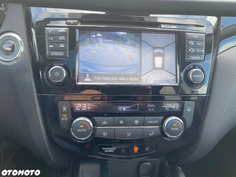 Nissan Qashqai 1.6 DIG-T N-Connecta - 31