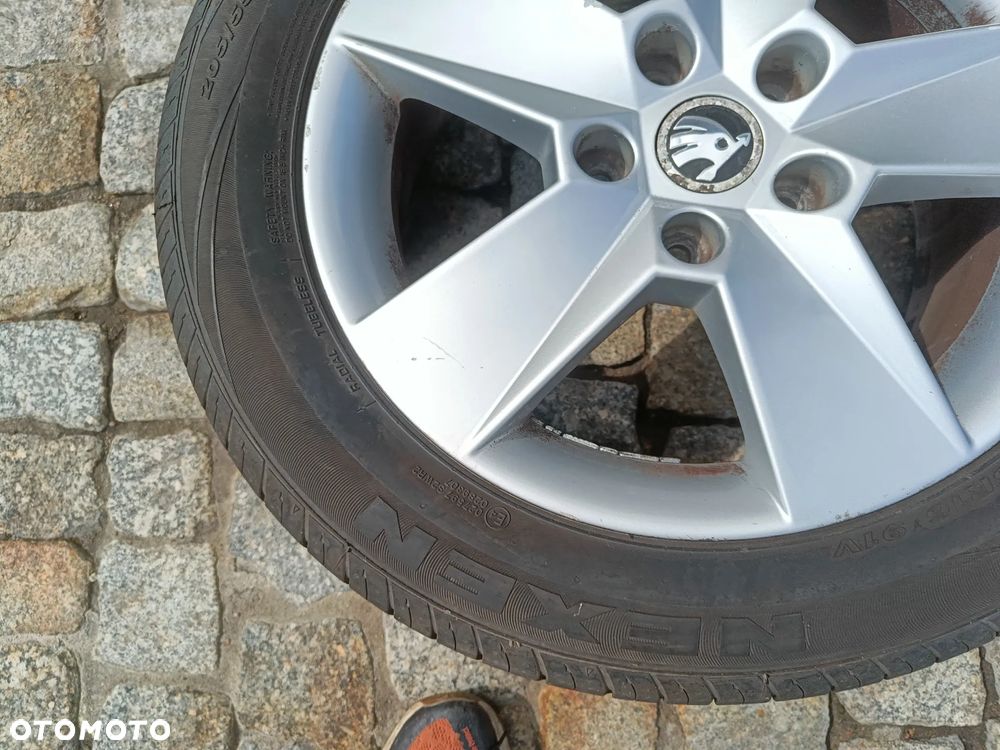Felgi Aluminiowe 16 Skoda Octavia 3 5x112 ET46 5E0601025H Koła VW Seat Audi 6,5Jx16H2 - 23