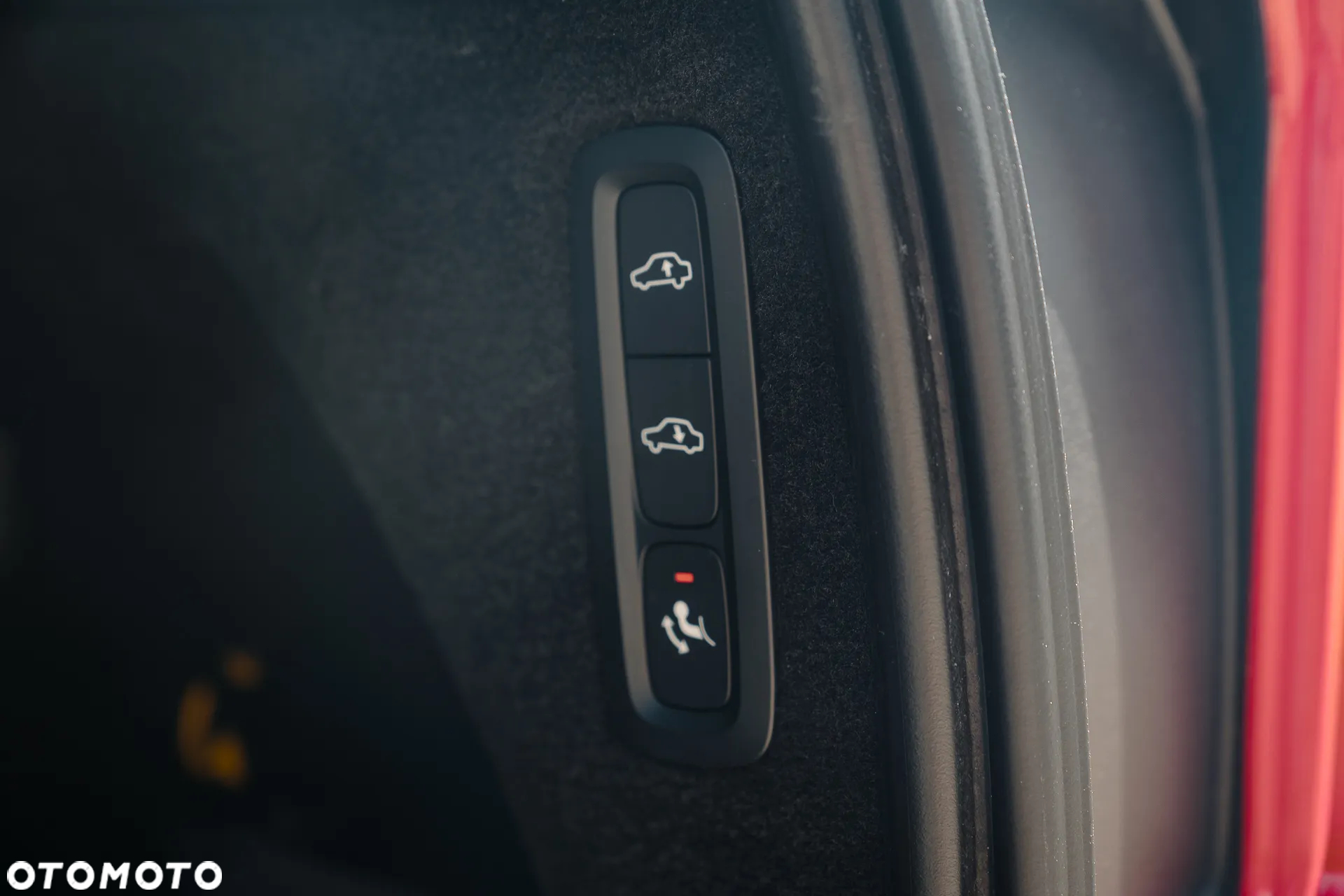 Volvo XC 90 - 30