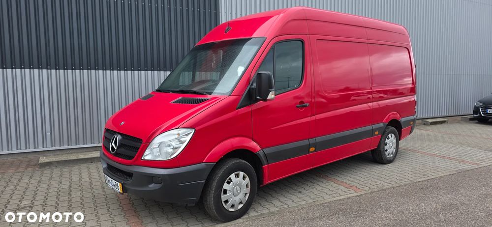 Mercedes-Benz Sprinter - 4