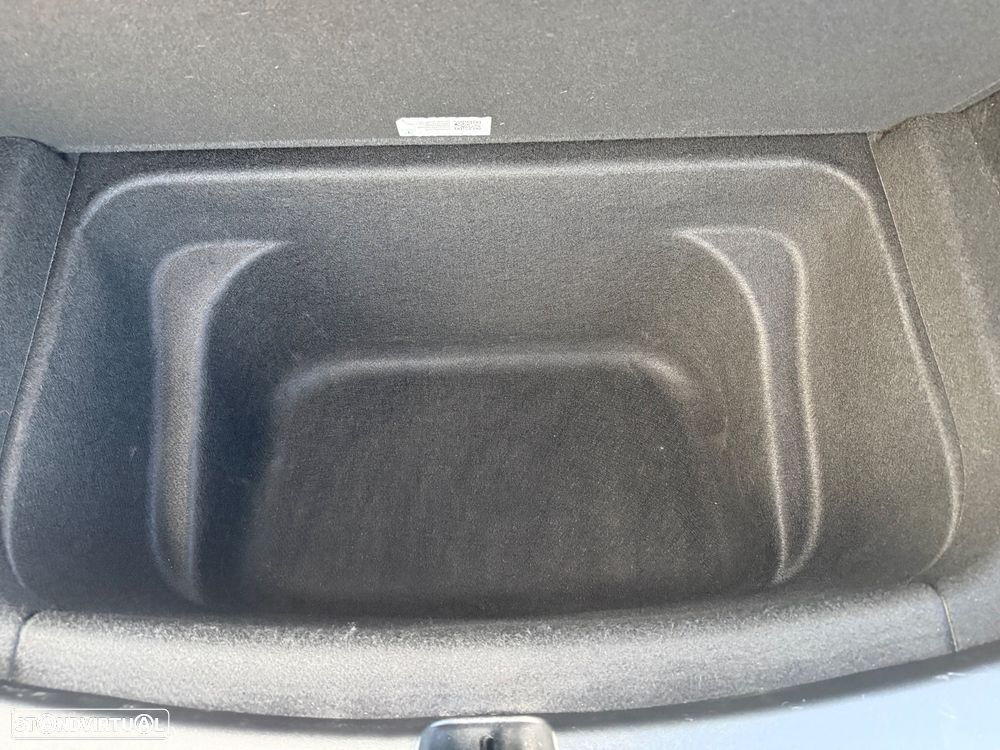 Tesla Model Y Tração Traseira - 12