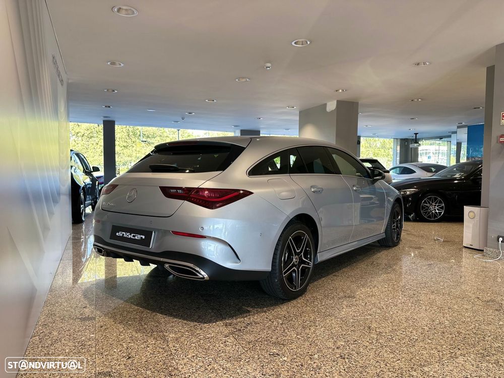 Mercedes-Benz CLA 250 - 36