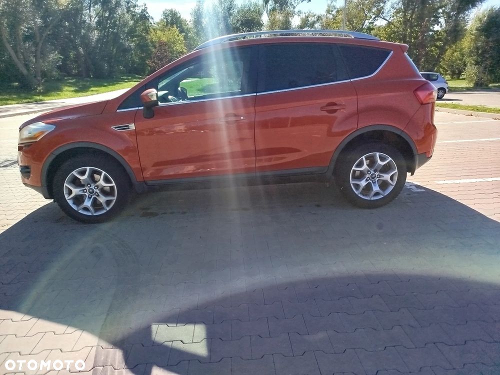 Ford Kuga 2.0 TDCi Titanium - 9