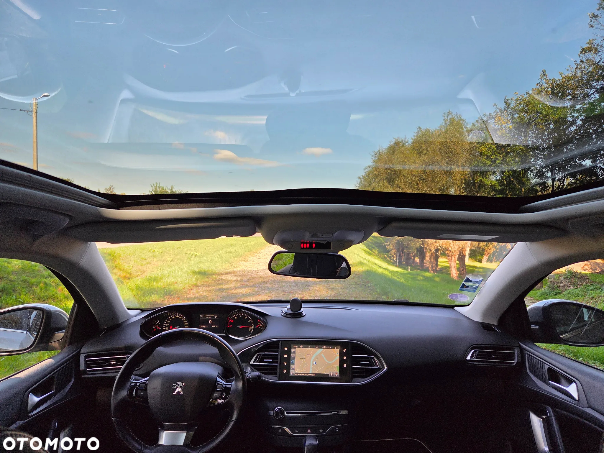 Peugeot 308 1.2 PureTech Allure S&S - 10