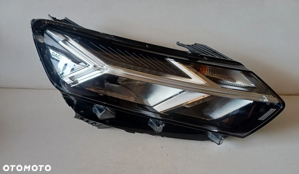 Lampa prawy przod dacia sandero III lift logan jogger europa - 1