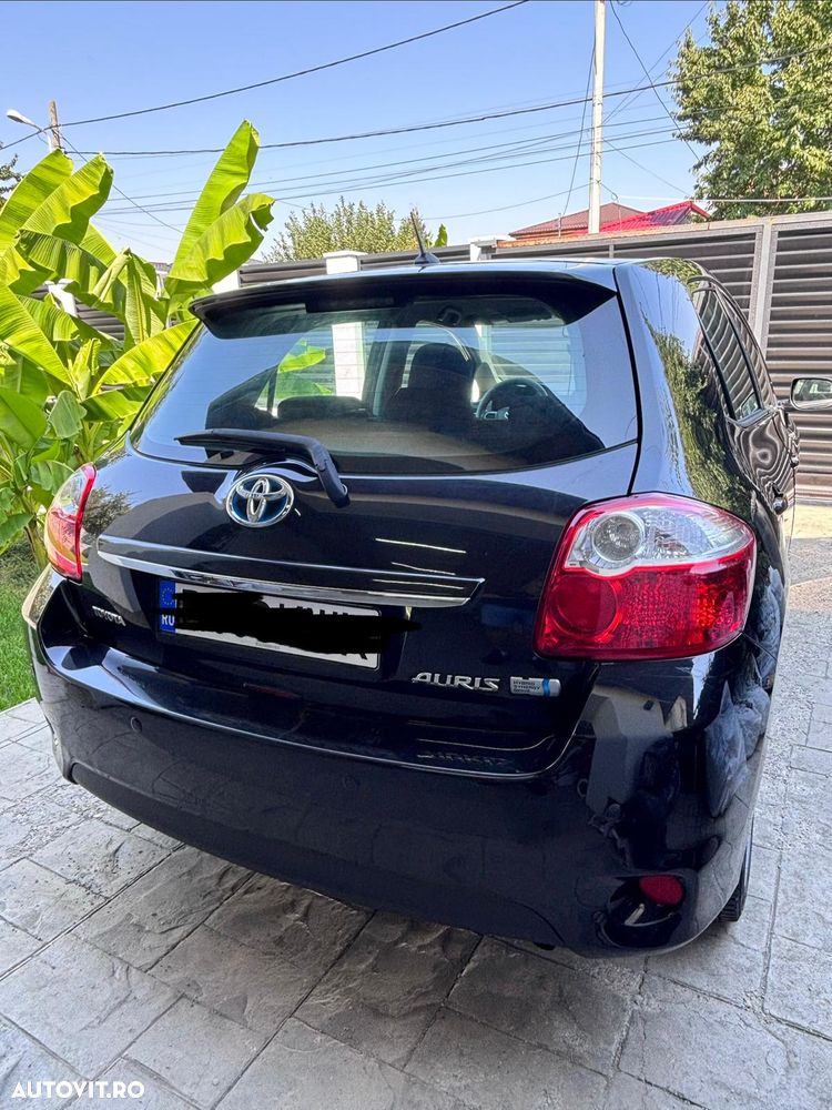 Toyota Auris - 12