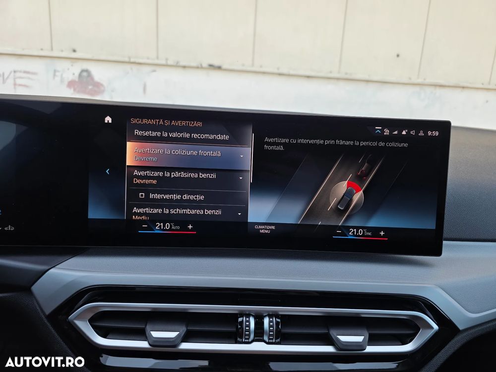 BMW Seria 3 320d xDrive Aut. Sport Line - 35