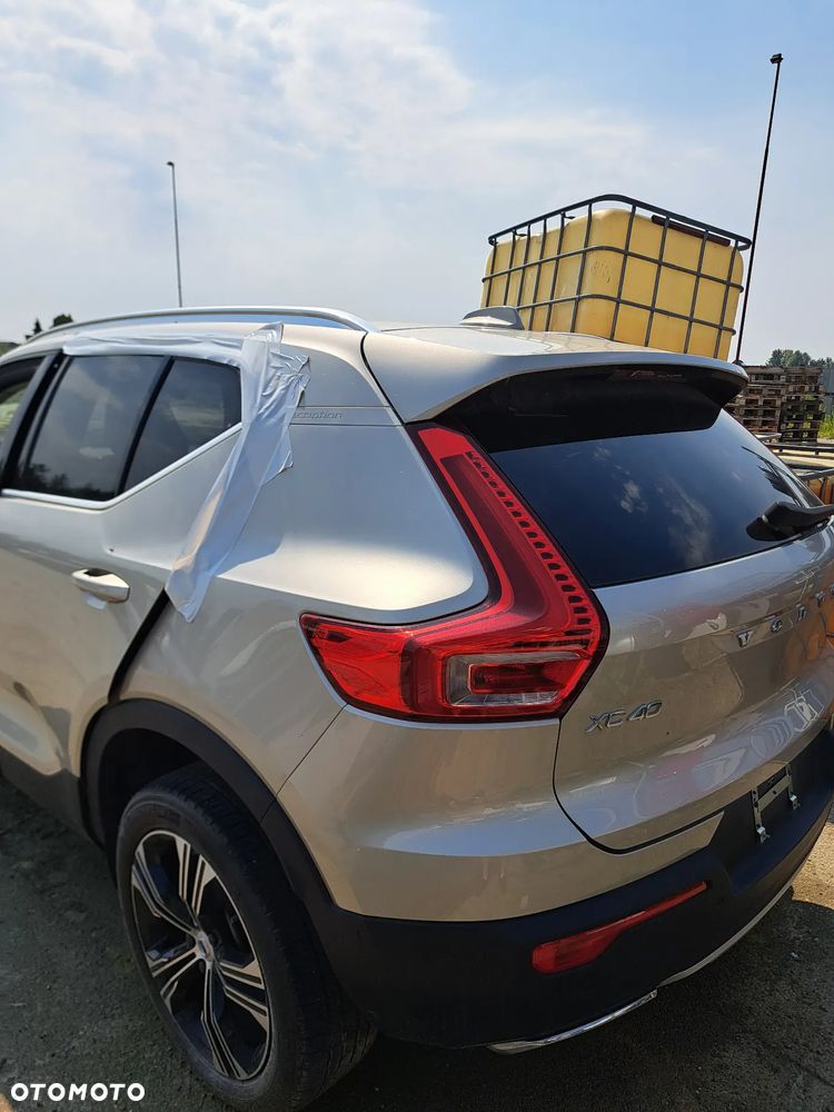 VOLVO XC40 II DRZWI PRAWE PRZÓD KOD LAKIERU 719-16 - 8