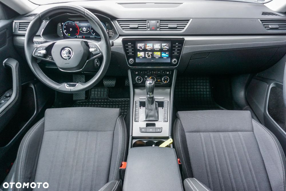 Skoda Superb 2.0 TDI SCR Style DSG - 39