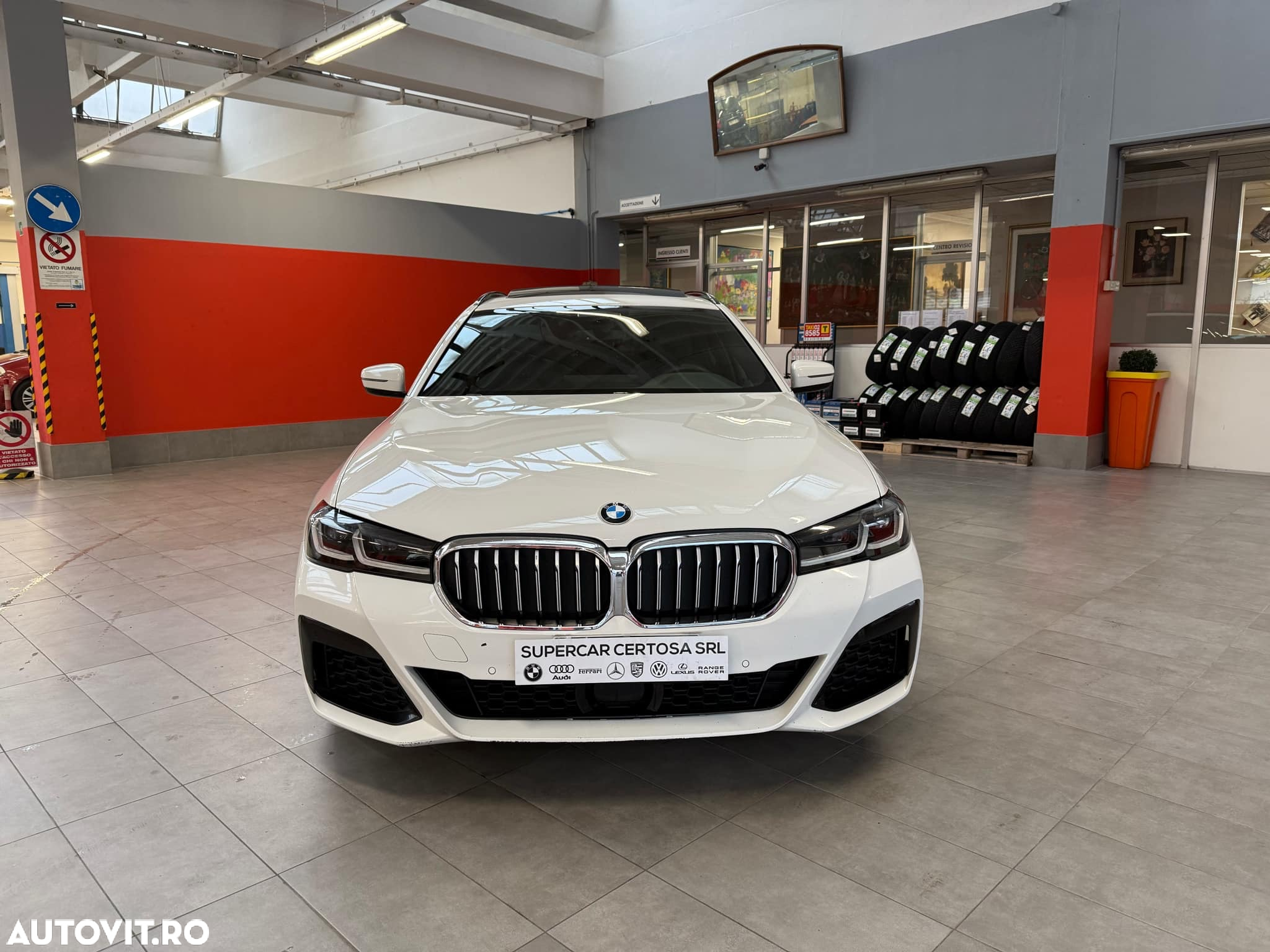 BMW Seria 5 520d xDrive AT - 13
