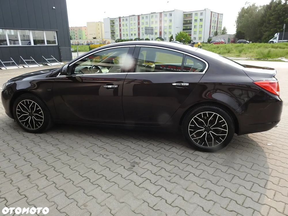 Opel Insignia 2.0 ECOTEC DI Turbo 4x4 ecoFLEX Start/Sto Business Innovation - 4