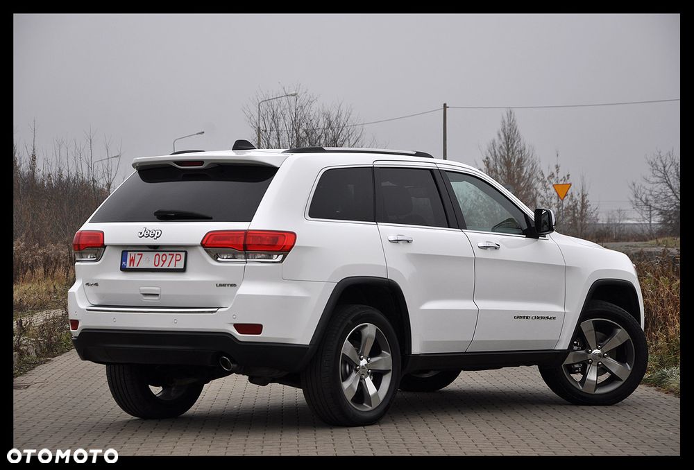 Jeep Grand Cherokee - 14