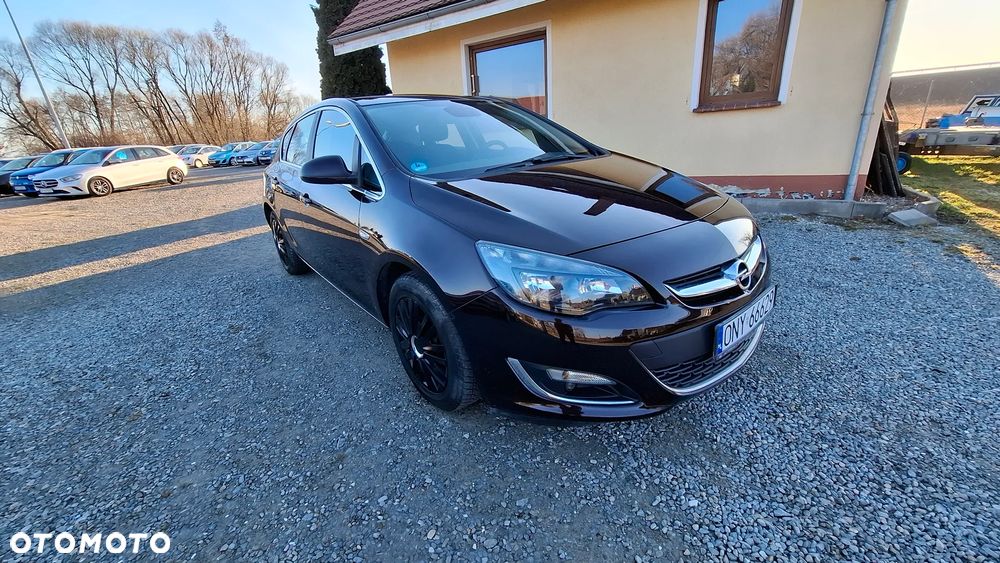 Opel Astra 1.4 Turbo Active - 13