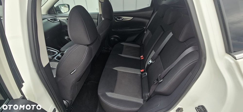 Nissan Qashqai 1.3 DIG-T Tekna - 36