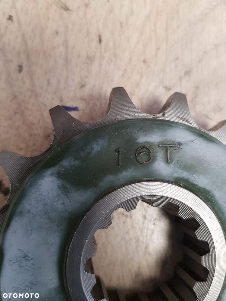 Zębatka napędowa przód Honda VFR750F CBR900RR VF750 VTR1000 CB900 23801-ML7-920 - 3