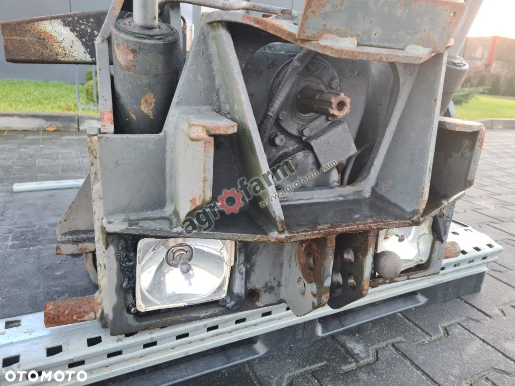 TUZ, przedni podnośnik, Fendt GT 380 - 4