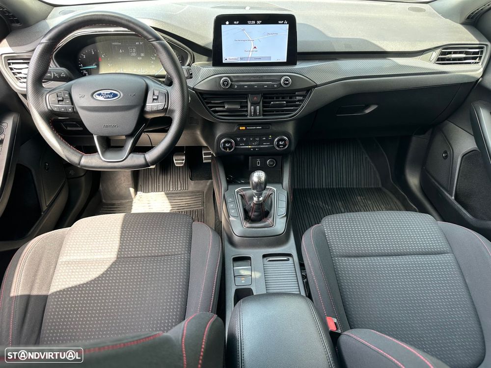 Ford Focus 1.5 TDCi EcoBlue ST-Line - 11