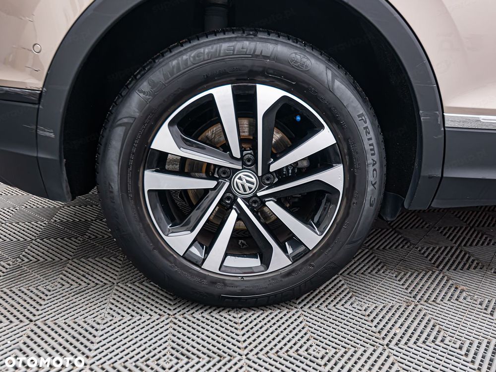 Volkswagen Tiguan 2.0 TSI 4Mot IQ Drive DSG - 30