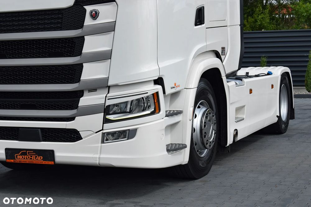 Scania 500S / FULL AIRMATIC / HYDRAULIKA / RETARDER / KLIMATYZACJA POSTOJOWA / ACC / KLIMA / 2 ZBIORNIKI PALIWA / FULL LEDY / FULL SPOILERY / SERWISOWANA / SPROWADZONA - 11