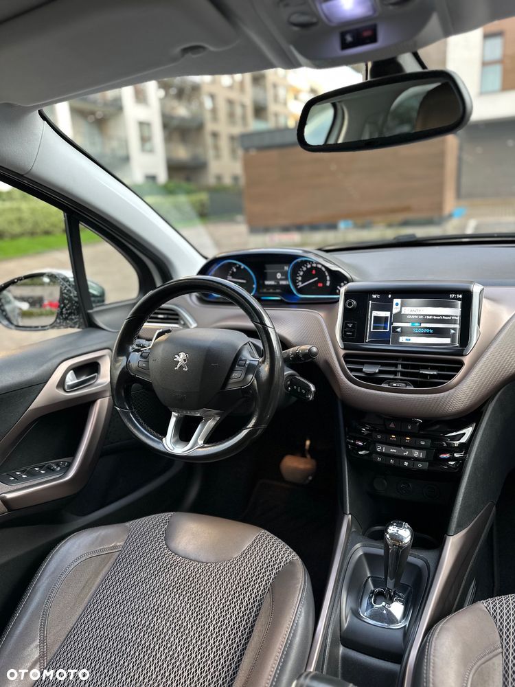 Peugeot 2008 e-HDi FAP 92 EGS6 STOP & START Allure - 12