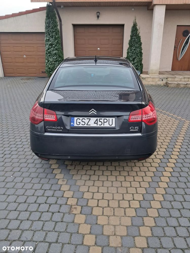 Citroën C5 HDi 135 FAP Exclusive - 5
