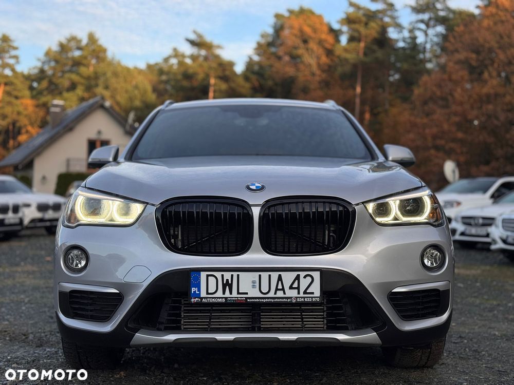 BMW X1 xDrive25i xLine - 6